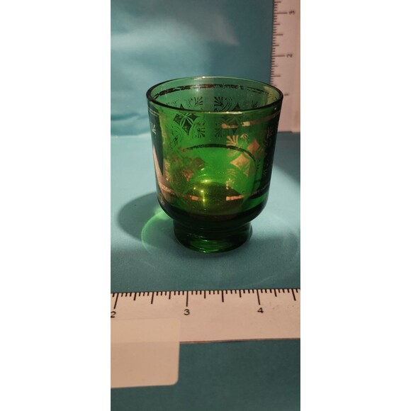 2 Mid-Century Green Glass Shot Glasses – Gold Design Vintage Barware - Picture 9 of 12